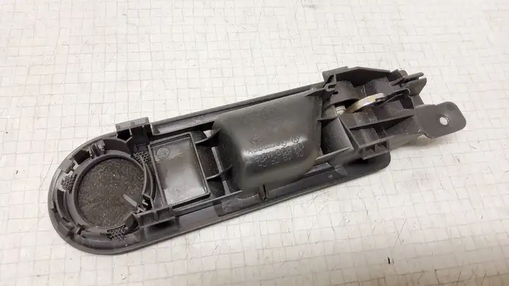 Volkswagen PASSAT B5.5 (2001 - 2005) 3B0839113 Внутренняя ручка задней двери — фото 3
