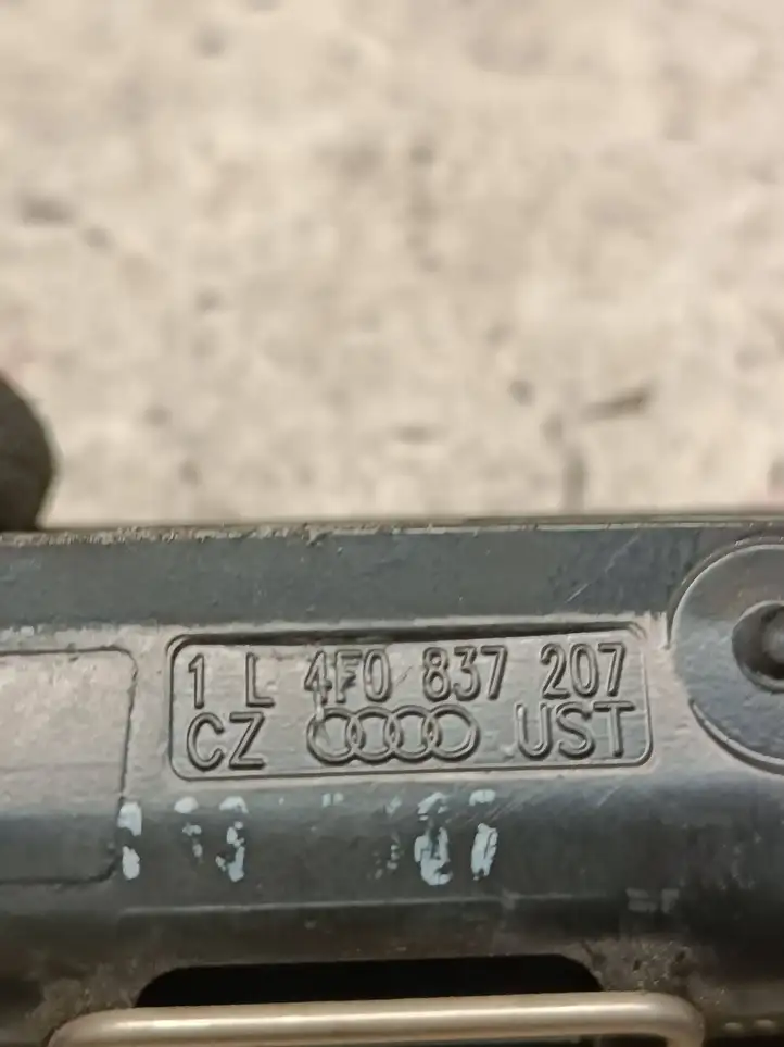 Audi A6 S6 C6 4F (2004 - 2008) 4F0837207 Наружная ручка двери — фото 3