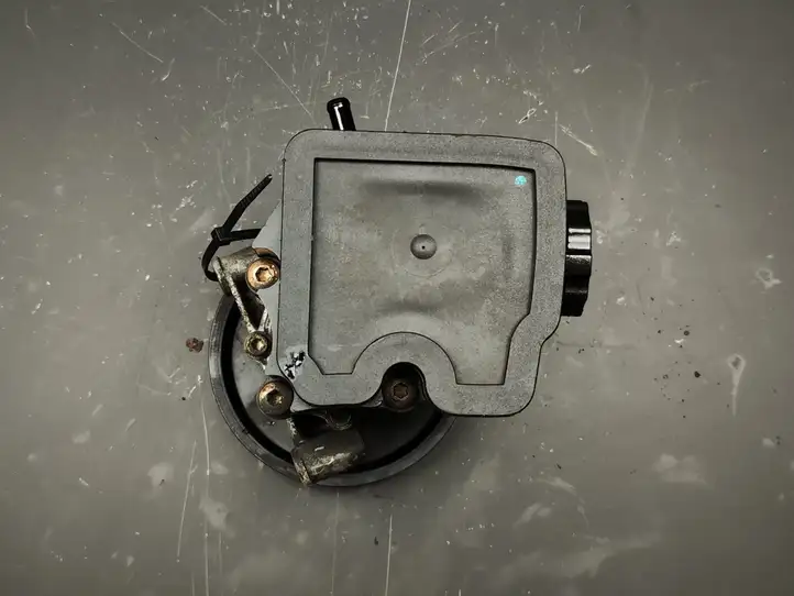 Mercedes-Benz Sprinter W901 W902 W903 W904 (1995 - 2007) 0024667501 Насос ГУР — фото 9