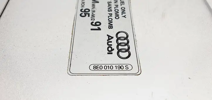 Audi A4 S4 B7 8E 8H (2004 - 2009) 8E0010190S Крышка топливного бака — фото 5