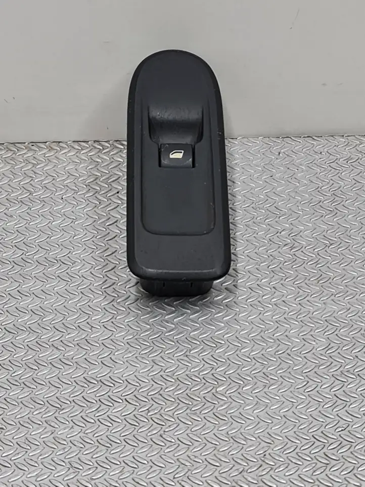 Peugeot 308 (2007 - 2013) 96565184XT Кнопка стеклоподъемников — фото 2