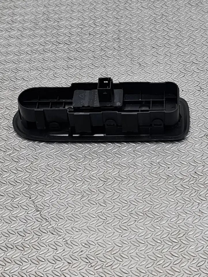 Peugeot 308 (2007 - 2013) 96565184XT Кнопка стеклоподъемников — фото 3