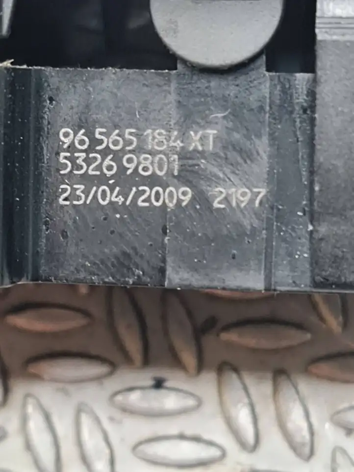 Peugeot 308 (2007 - 2013) 96565184XT Кнопка стеклоподъемников — фото 6