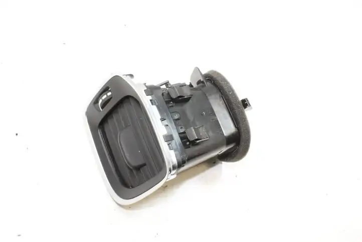 Volvo S60 (2013 - 2018) 1281851 Воздушная решетка панели — фото 1