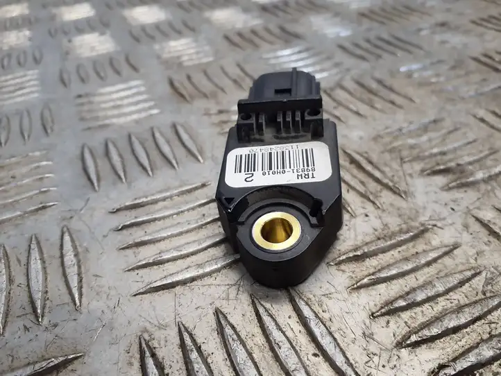 Toyota Yaris (2005 - 2009) 898310H010 Датчик удара SRS — фото 3