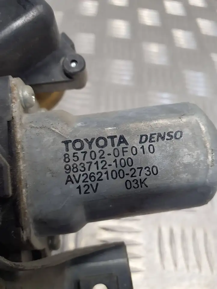 Toyota Yaris (2005 - 2009) 857020F010 Электростеклоподъемник передний (комплект) — фото 6