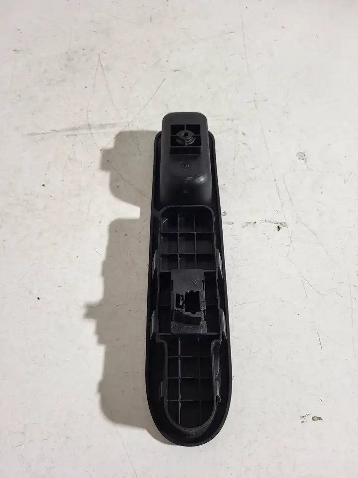 Seat Ibiza III (6L) (2002 - 2008) 96351625XT Блок кнопок стеклоподъемников — фото 5