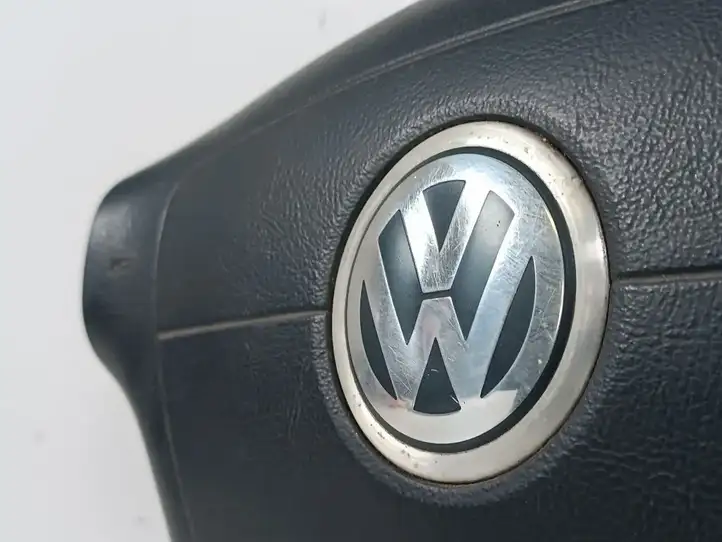 Volkswagen II LT (1996 - 2007) Подушка безопасности руля — фото 3