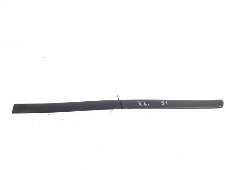Toyota Prius (XW20) (2003 - 2009) Молдинги задней двери — фото 1