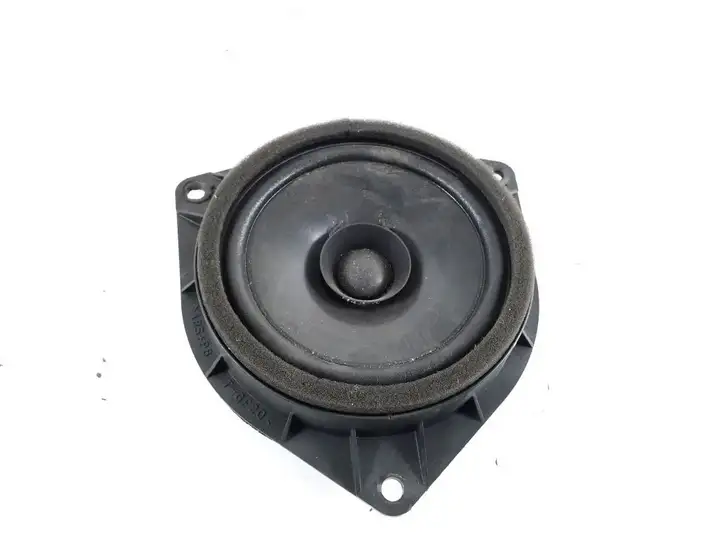 Toyota Corolla Verso E121 (2001 - 2004) 86160-44130 Динамики задних дверей — фото 1