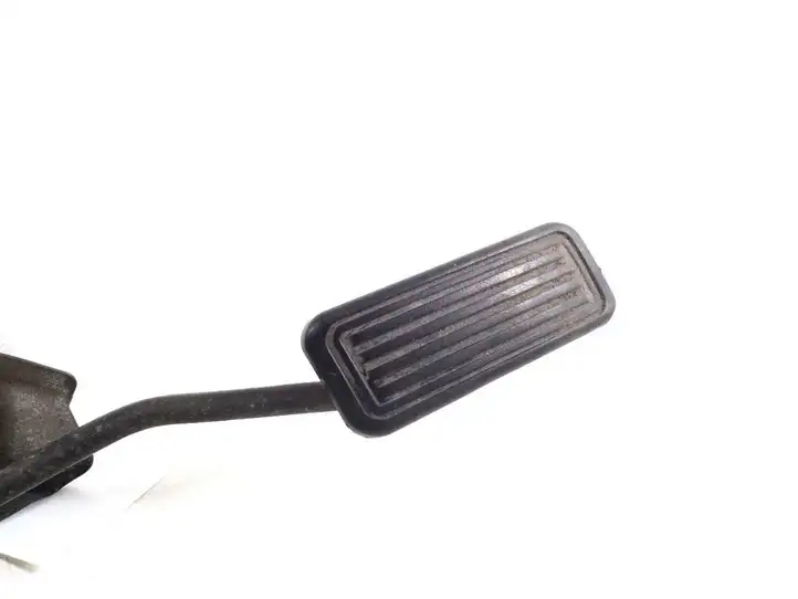 Toyota Corolla Verso AR10 (2004 - 2009) 78010-13011 Педаль акселератора — фото 2