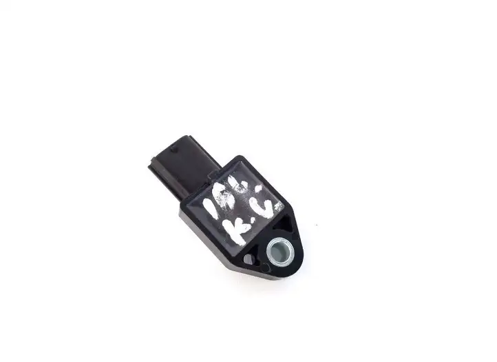 Toyota Corolla Verso AR10 (2004 - 2009) 89831-0W010 Датчик удара SRS — фото 2