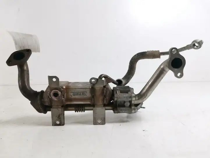 Toyota Corolla Verso AR10 (2004 - 2009) 25680-0R020 Охладитель клапана EGR — фото 1
