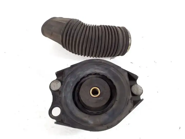 Toyota Corolla Verso AR10 (2004 - 2009) 48760-0F010 Резиновая опора пружины — фото 2