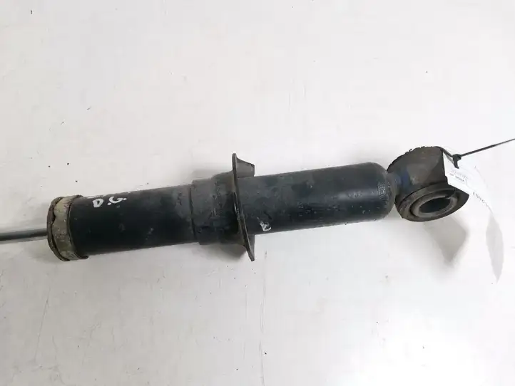 Toyota Corolla Verso AR10 (2004 - 2009) 48530-0F020 Задний aмортизатор — фото 2