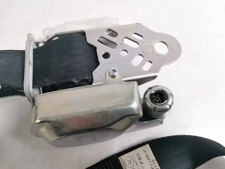 Toyota Corolla Verso AR10 (2004 - 2009) 73210-0F040 Передний ремень безопасности — фото 3