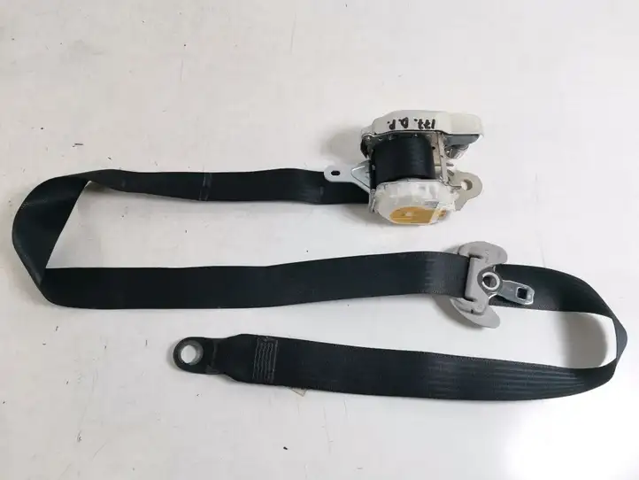 Toyota Corolla Verso AR10 (2004 - 2009) 73210-0F030 Передний ремень безопасности — фото 1