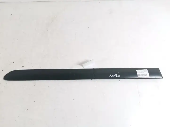 Toyota Corolla Verso E121 (2001 - 2004) 75742-13150 Молдинги задней двери — фото 1