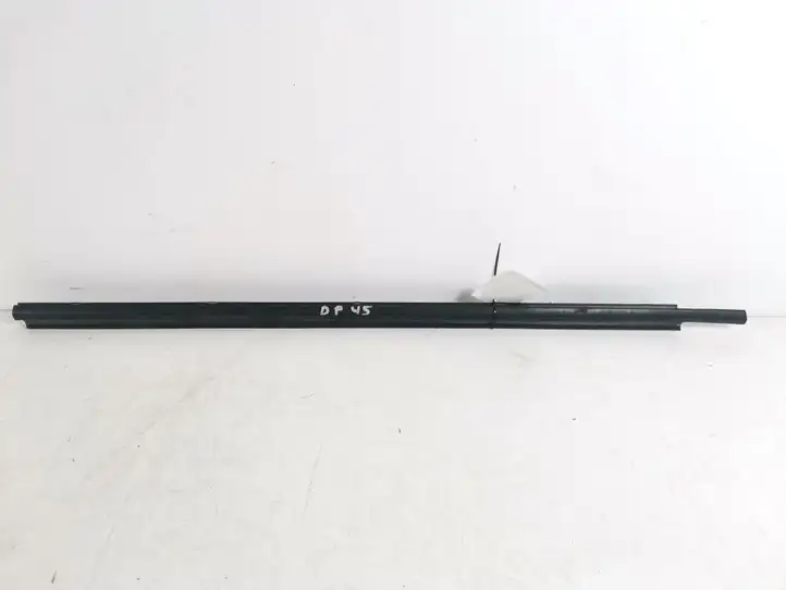 Toyota Corolla Verso E121 (2001 - 2004) 75710-13040 Накладка стекла передней двери — фото 1