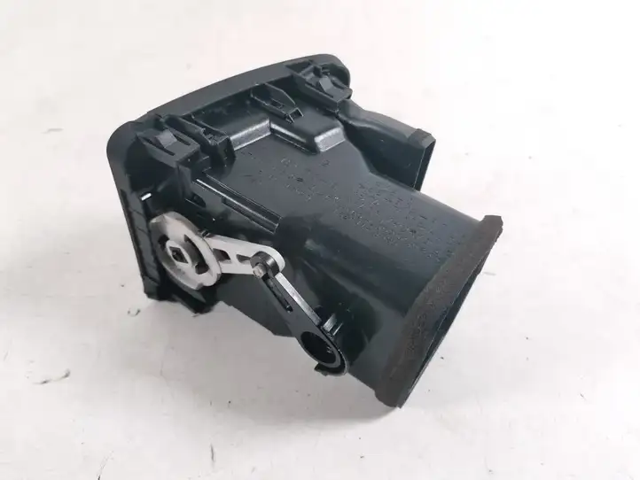 Toyota Corolla Verso E121 (2001 - 2004) 55660-13040 Боковой воздушный дефлектор — фото 2