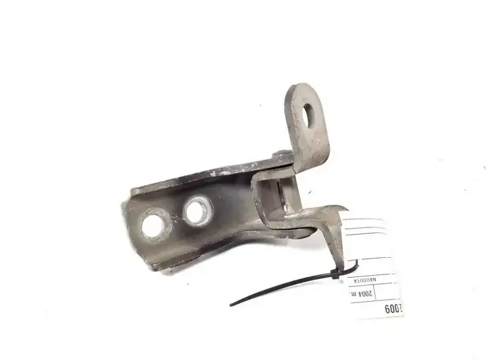 Toyota Corolla Verso AR10 (2004 - 2009) 68710-02050 Верхняя петля передней двери — фото 1