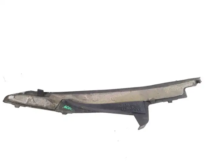 Toyota Corolla Verso AR10 (2004 - 2009) 53824-0F010 Накладка замка капота — фото 2
