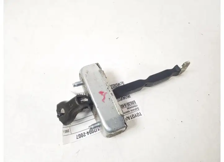 Toyota Corolla Verso AR10 (2004 - 2009) 68630-64010 Ограничитель задней двери — фото 1