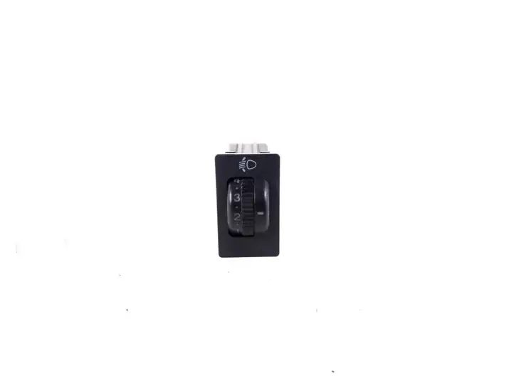 Toyota Corolla Verso AR10 (2004 - 2009) 84152-02021 Включатель фонарей — фото 1