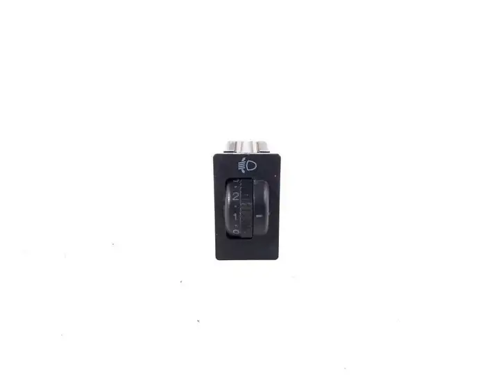 Toyota Corolla Verso AR10 (2004 - 2009) 84152-02021 Включатель фонарей — фото 1