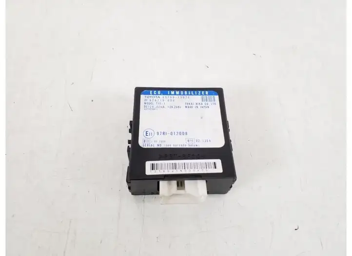 Toyota Corolla Verso E121 (2001 - 2004) 89780-13020 Блок иммобилайзера — фото 1