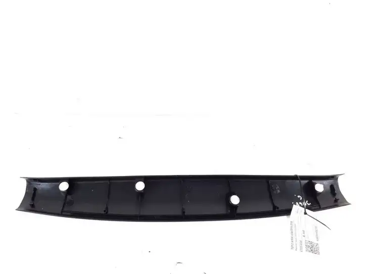 Toyota RAV 4 (XA40) (2012 - 2018) 67939-42040 Прочие детали салона — фото 2