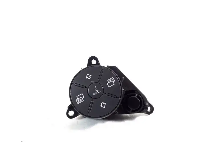 Mercedes-Benz R W251 (2005 - 2013) A1648700558 Кнопки на рулевом колесе — фото 1