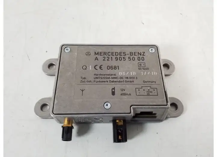 Mercedes-Benz R W251 (2005 - 2013) A2219055000 Усилитель антенны — фото 1