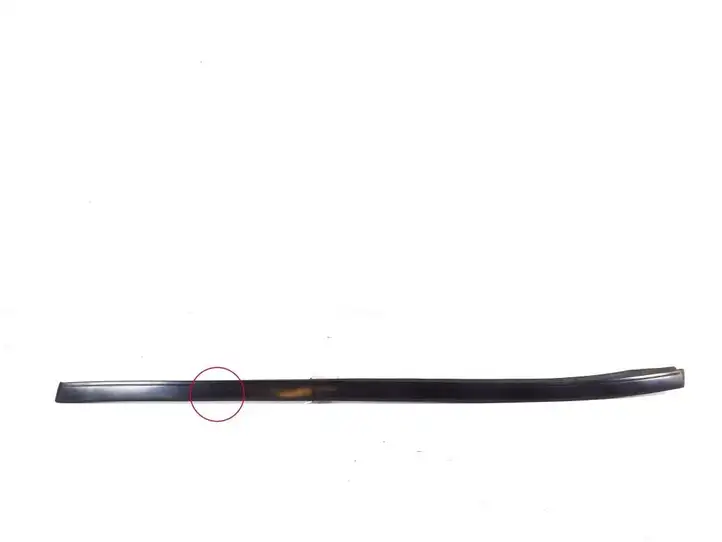 Mercedes-Benz R W251 (2005 - 2013) A2516905062 Накладка стоек лобового стекла — фото 1