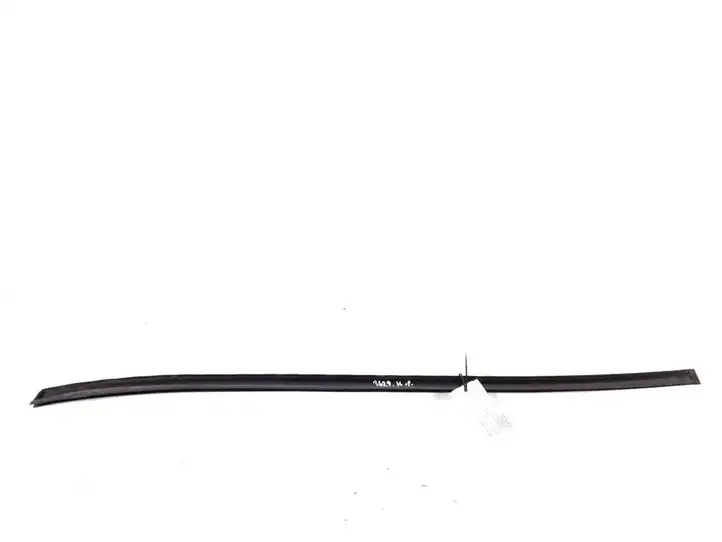 Mercedes-Benz R W251 (2005 - 2013) A2516904962 Накладка стоек лобового стекла — фото 3