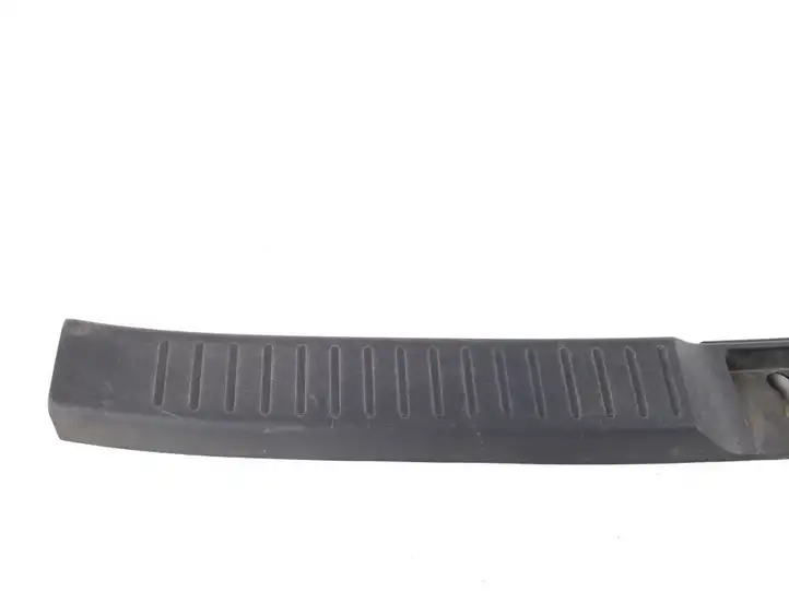 Toyota Corolla Verso AR10 (2004 - 2009) 64716-0F010 Отделка порога багажника — фото 4