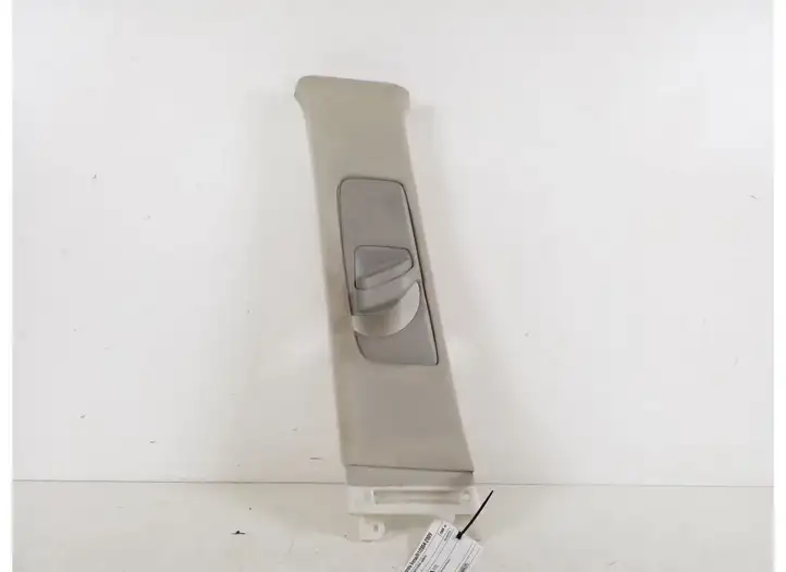Toyota Corolla Verso AR10 (2004 - 2009) 62412-0F010 Верхняя обшивка стойки B — фото 1
