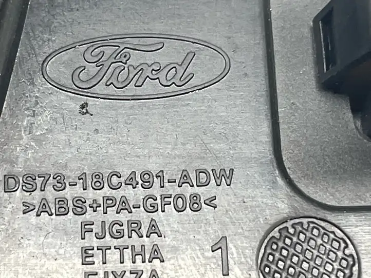 Ford Fusion II (2013 - ) DS7318C491ADW Воздушная решетка панели — фото 3