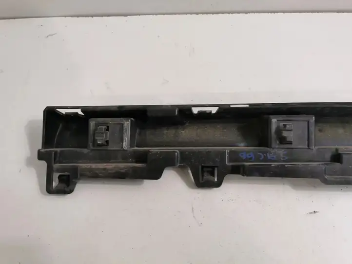 BMW 3 F30 F35 F31 (2012 - 2018) 7256916 Другая часть кузова — фото 2