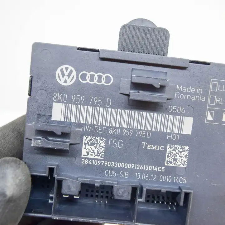 Audi A4 S4 B8 8K (2011 - 2015) 8K0959795D Блок управления дверью — фото 6