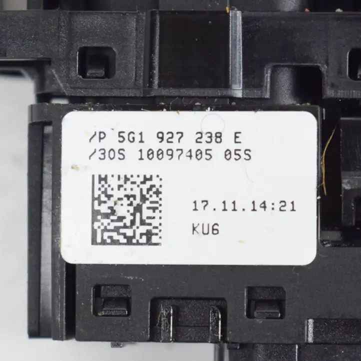 Volkswagen Golf VII (2013 - 2019) 5G1927238E Кнопка парктроника — фото 7