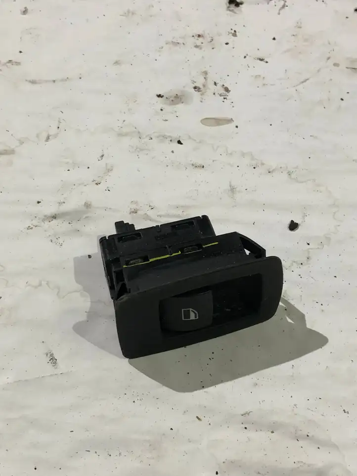 BMW X5 E70 (2006 - 2013) 6945874 Кнопка стеклоподъемников — фото 2