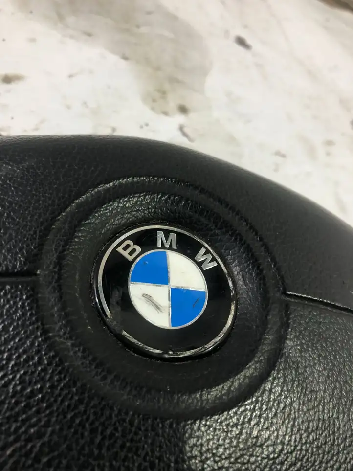 BMW 5 E39 (1996 - 2003) 565147106 Подушка безопасности руля — фото 3