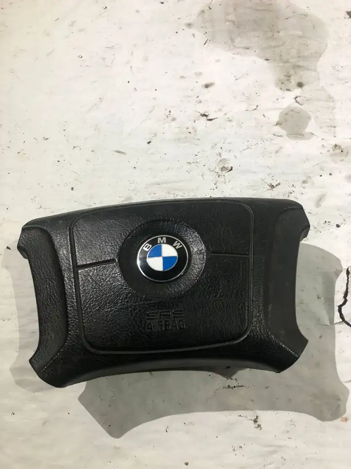 BMW 5 E39 (1996 - 2003) 3310933051 Подушка безопасности руля — фото 1