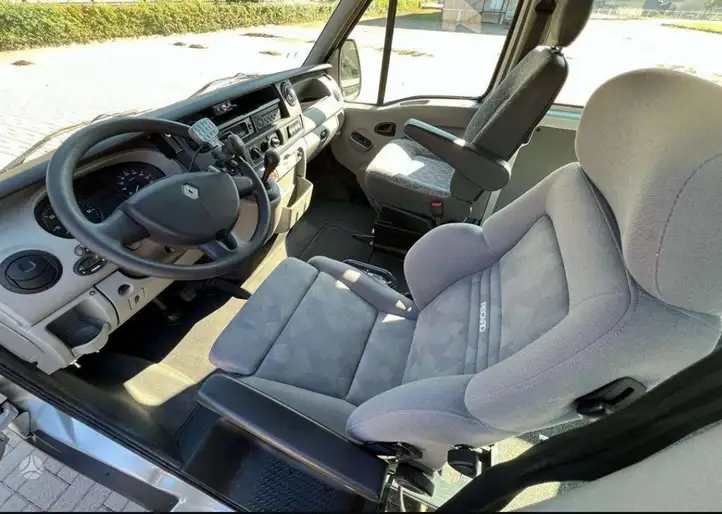 Renault Master II (2004 - 2010) 00107116 Переднее сиденье водителя — фото 1