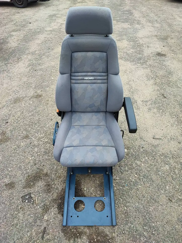 Renault Master II (2004 - 2010) 00107116 Переднее сиденье водителя — фото 12