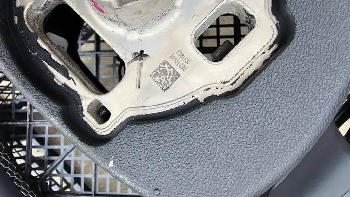 Chevrolet Camaro (2018 - ) Руль — фото 10