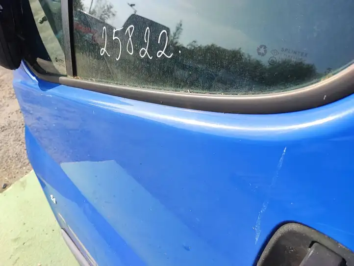 Renault Trafic II (X83) (2002 - 2014) Дверь — фото 3