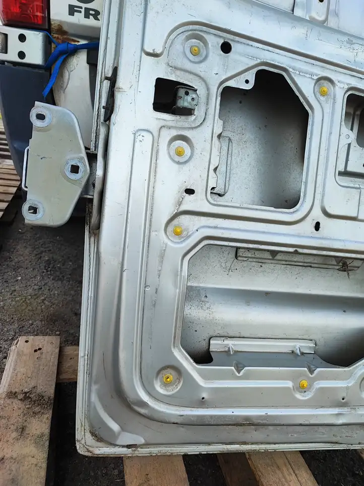 Renault Trafic II (X83) (2002 - 2014) Багажная дверь — фото 8