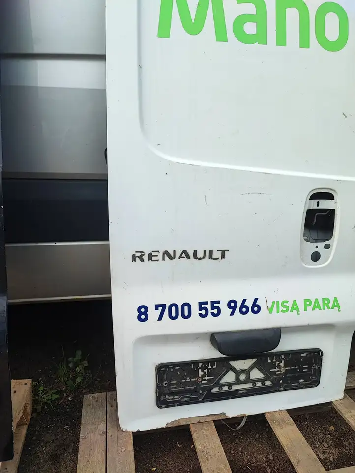 Renault Trafic II (X83) (2002 - 2014) Багажная дверь — фото 9